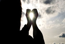 沙尔克客场作战，险胜对手